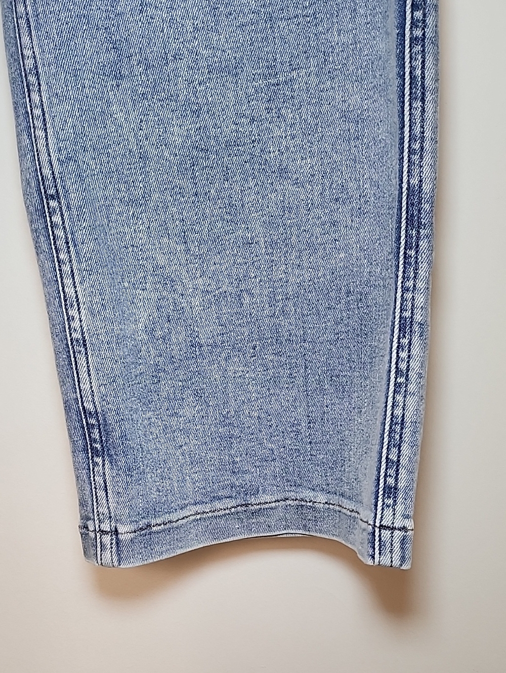 SPANX EveryWear Kick Flare Ankle Jeans Indigo Sky wash featuring a pull-on Sz 1X - Picture 8 of 16